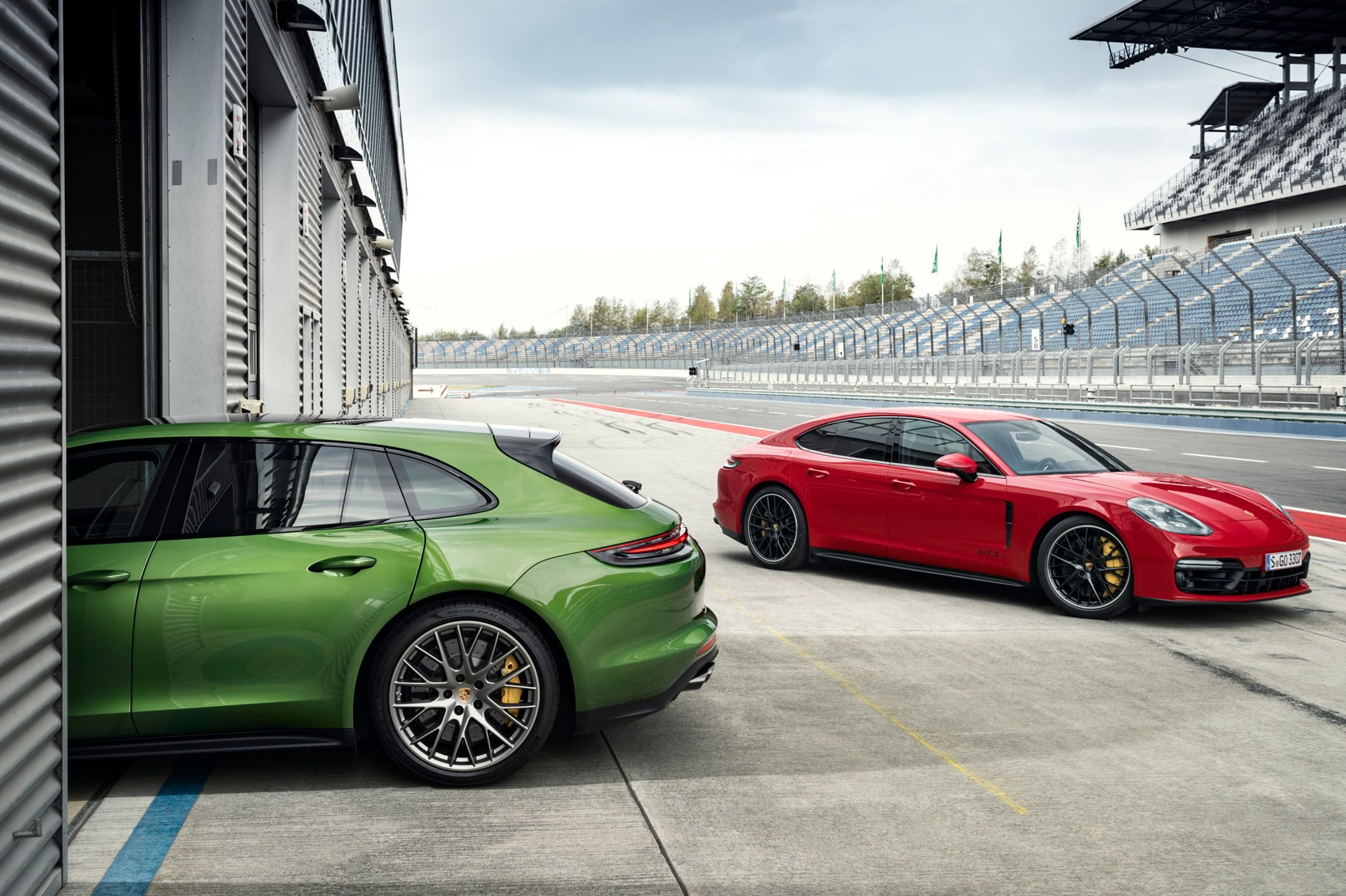 New Porsche Panamera Gts Models Blast In For 2018 Car Magazine