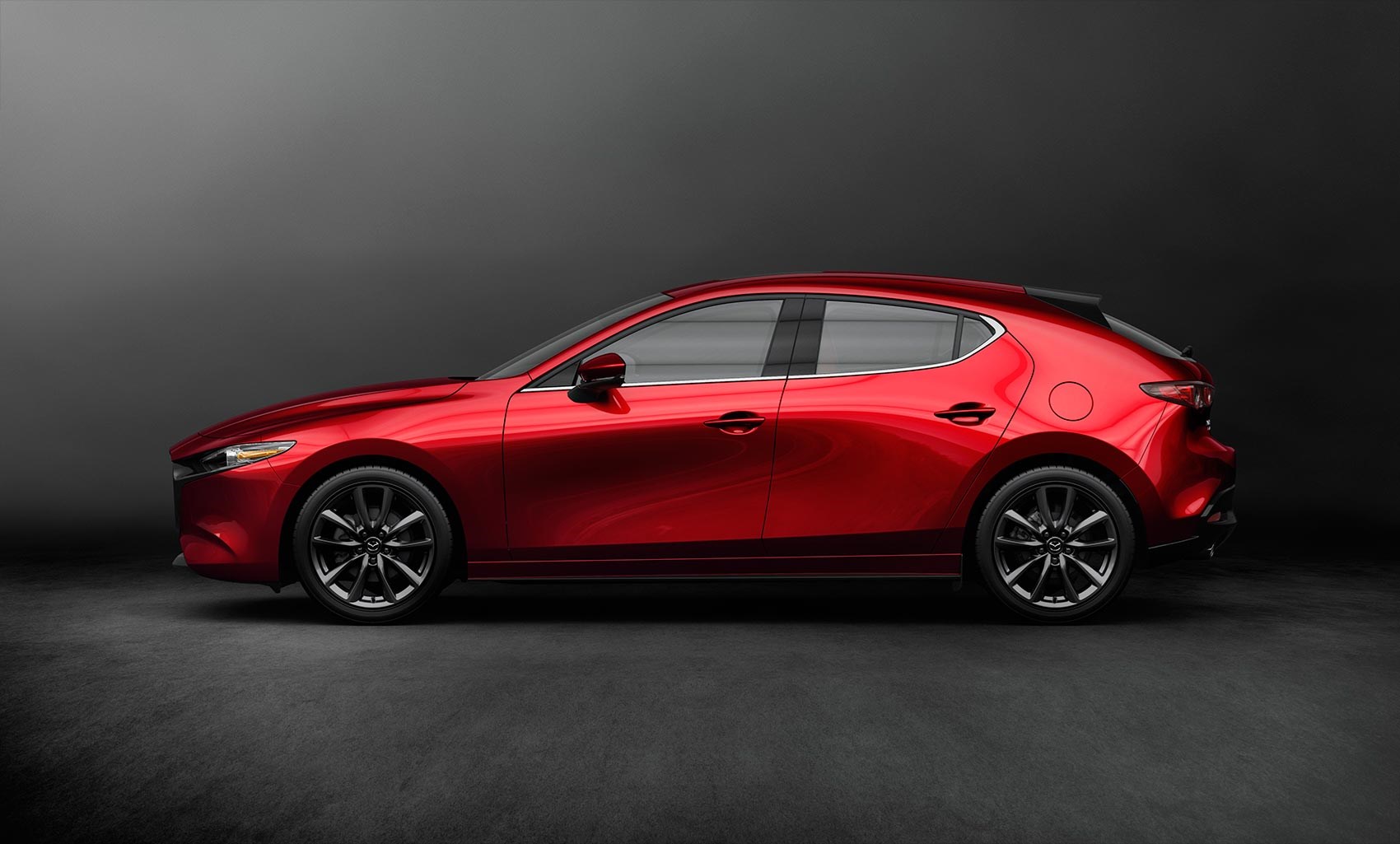 Mazda 3 2019 хэтчбек