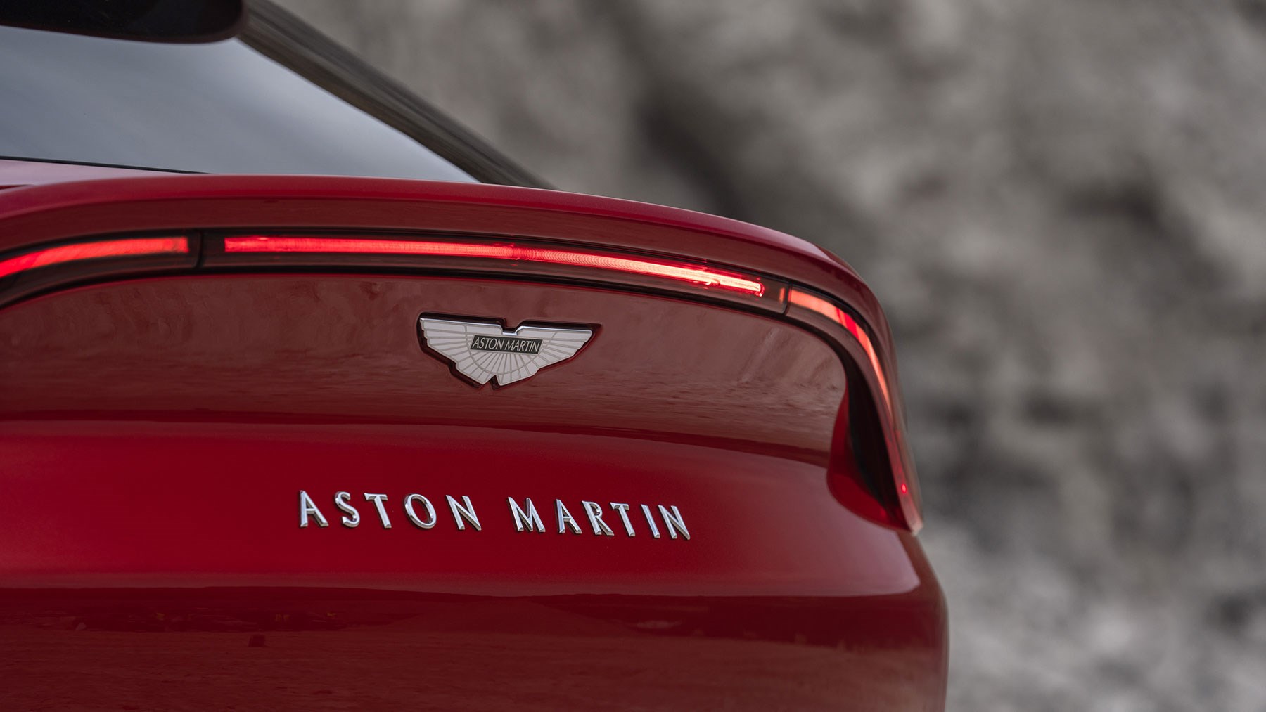 Aston Martin Dbx Suv News Specs Photos Car Magazine