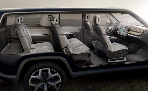 Seven seats in Rivian R1S