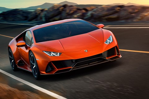 Lamborghini Huracan front tracking 2019