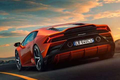 Lambo Huracan 2019 rear