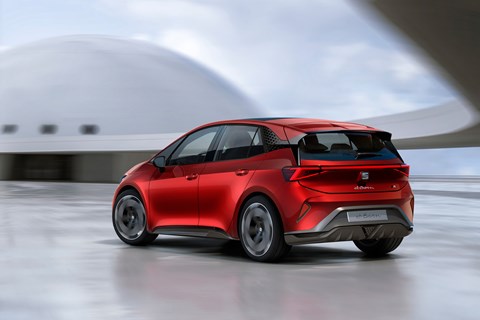 Seat el-born rear cornering