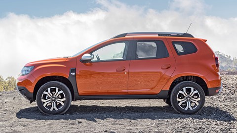 Orange 2021 Dacia Duster facelift