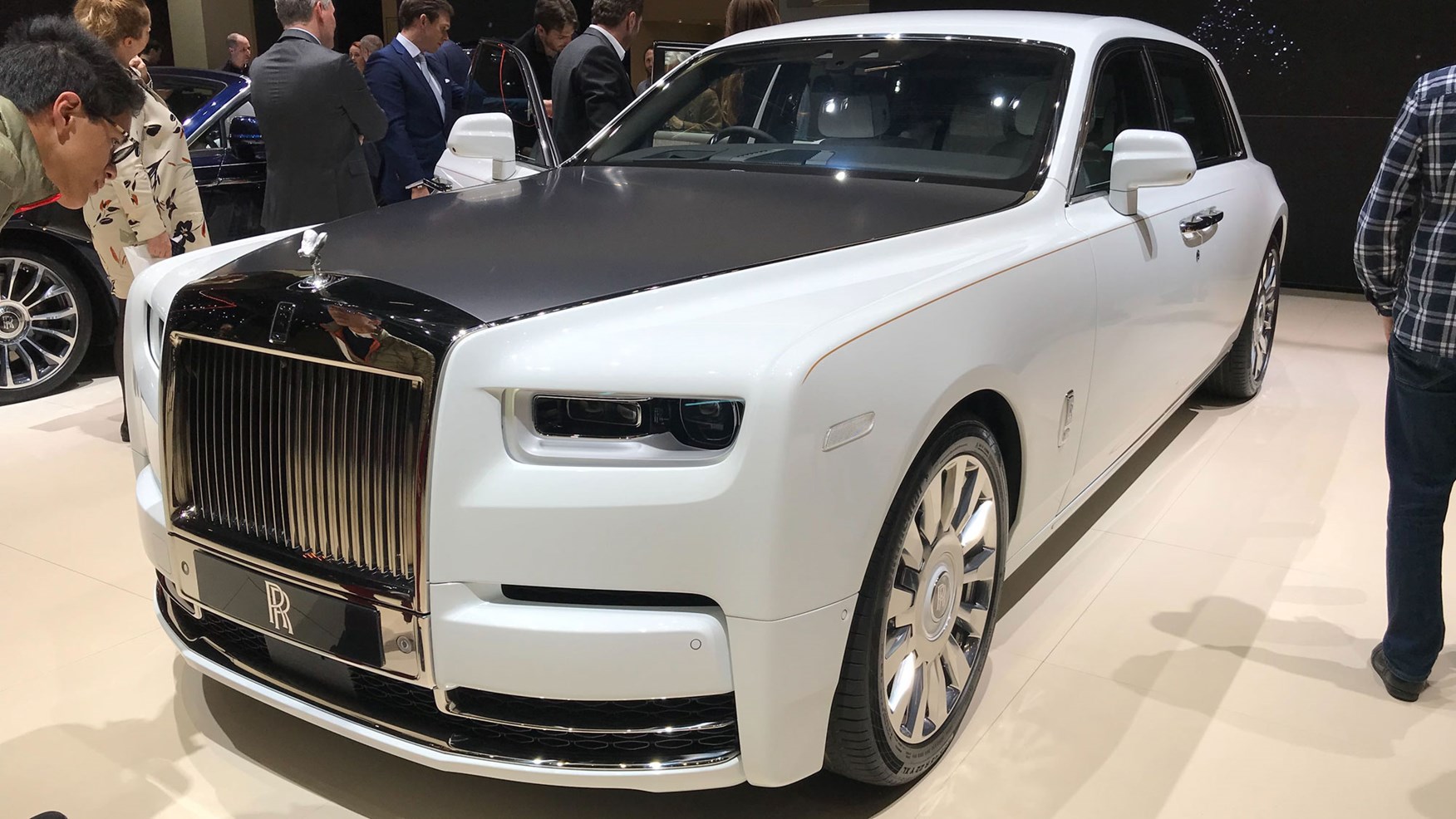 Rolls Royce Launches New Bespoke Programme At Geneva 19 Car Magazine