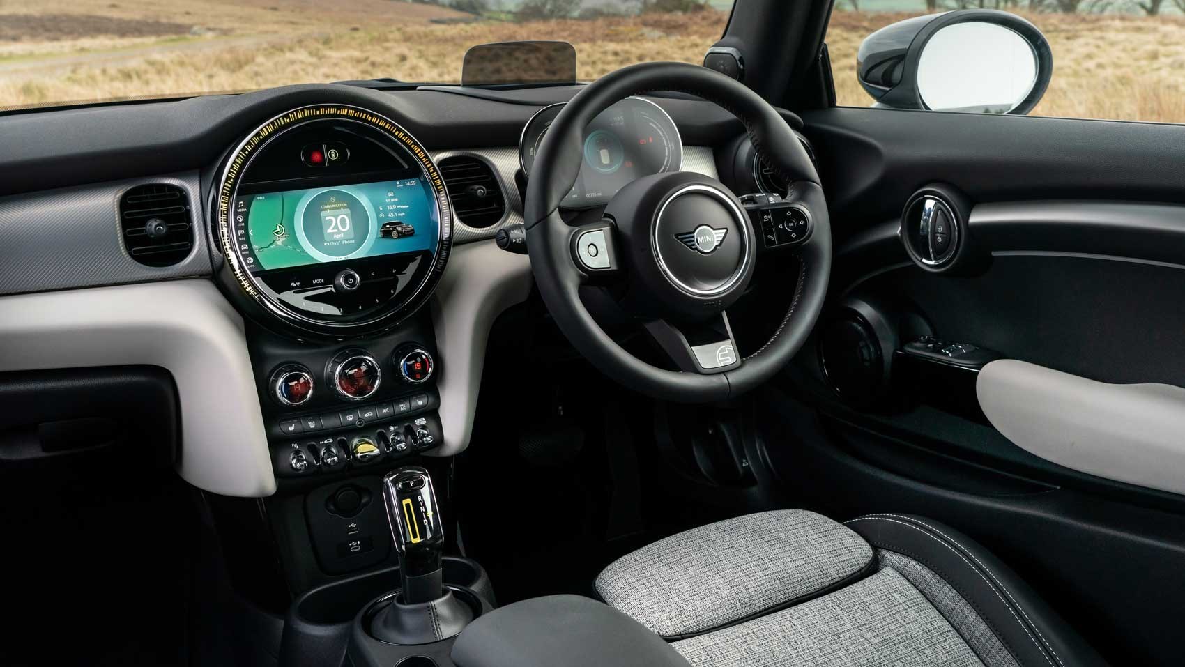 Mini electric interior