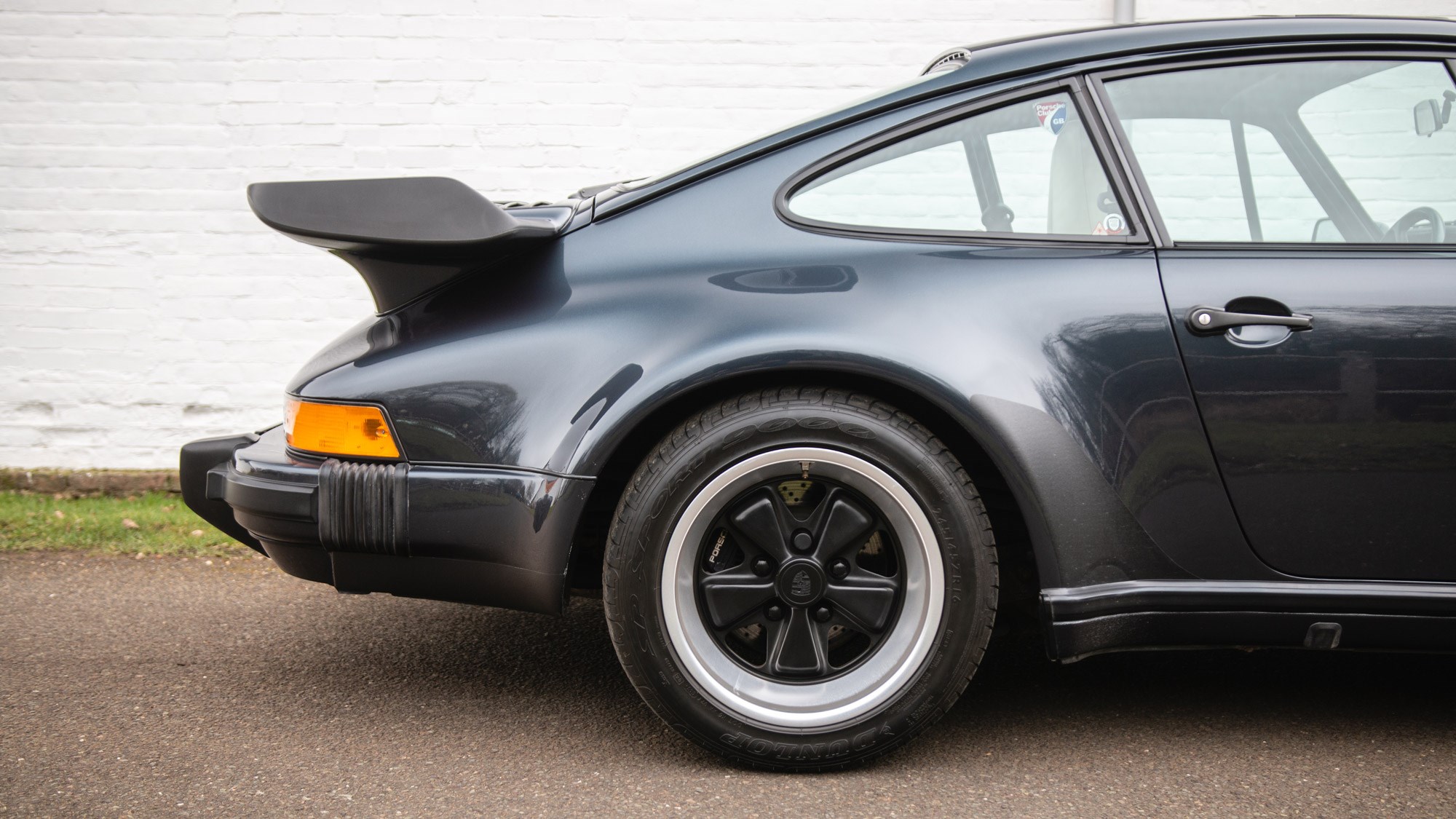 Driving The Classics Porsche 930 Turbo 1987 Review Car Magazine