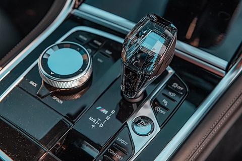 BMW M850i gearlever?