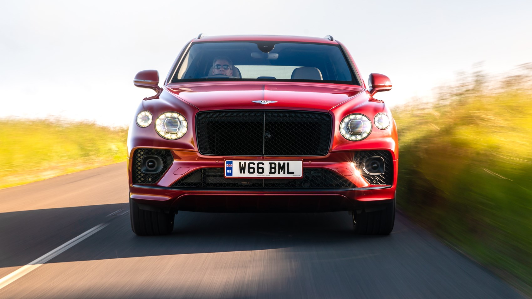bentayga hybrid front chase