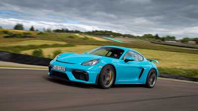 718 Cayman GT4