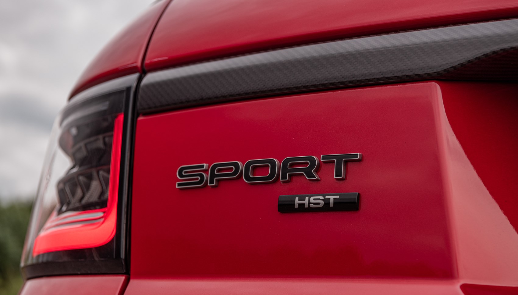Range Rover Sport HST badge