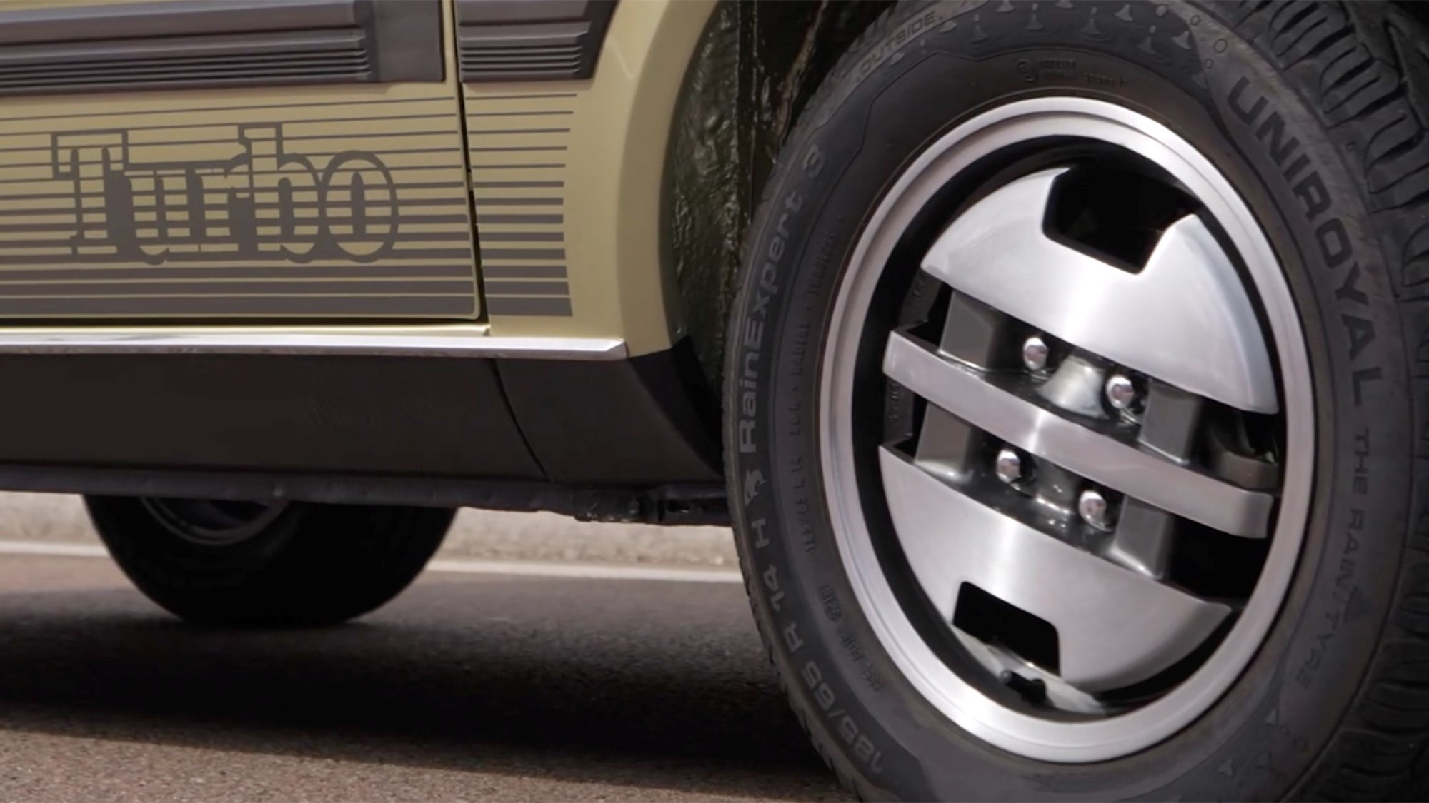 Renault 18 Turbo stripes and wheels Renault 18 Turbo stripes and wheels
