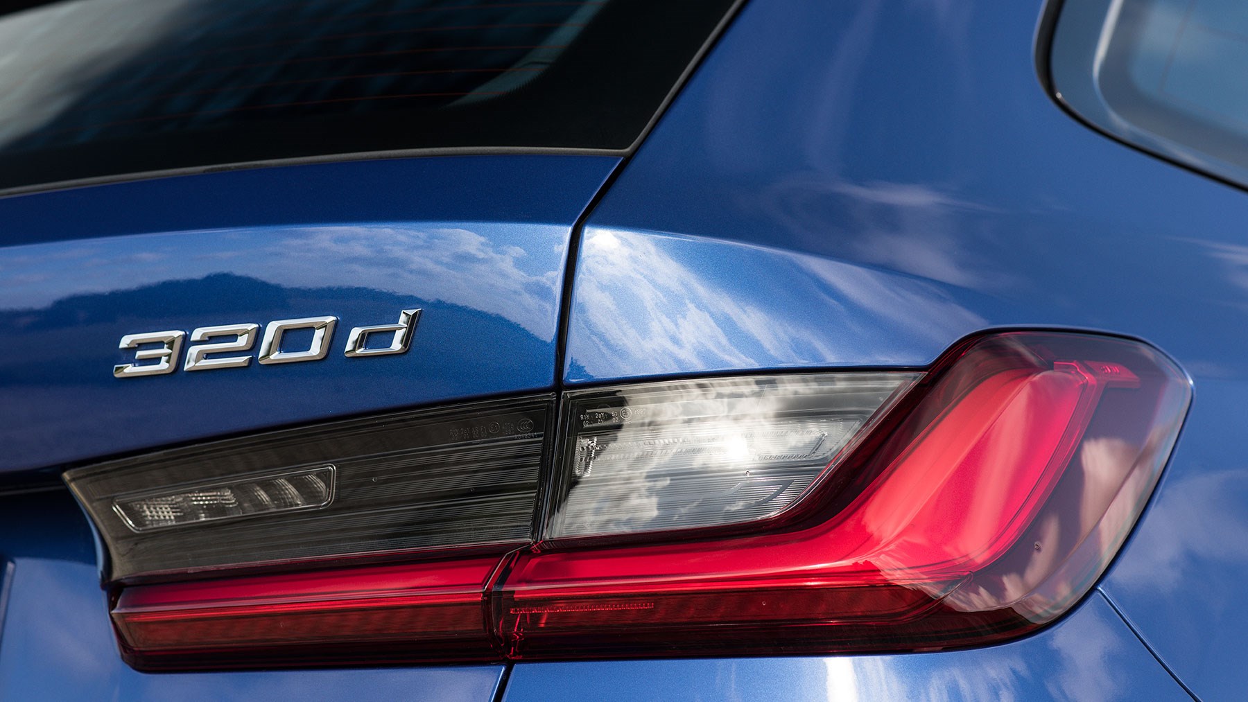 BMW 320d Touring badge BMW 320d Touring badge