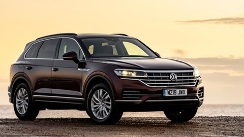 2019 VW Touareg: Larger, Lighter, Smarter, Agiler >> Volkswagen Touareg Review Car Magazine 2019 VW Touareg: Larger, Lighter, Smarter, Agiler >> Volkswagen Touareg Review Car Magazine