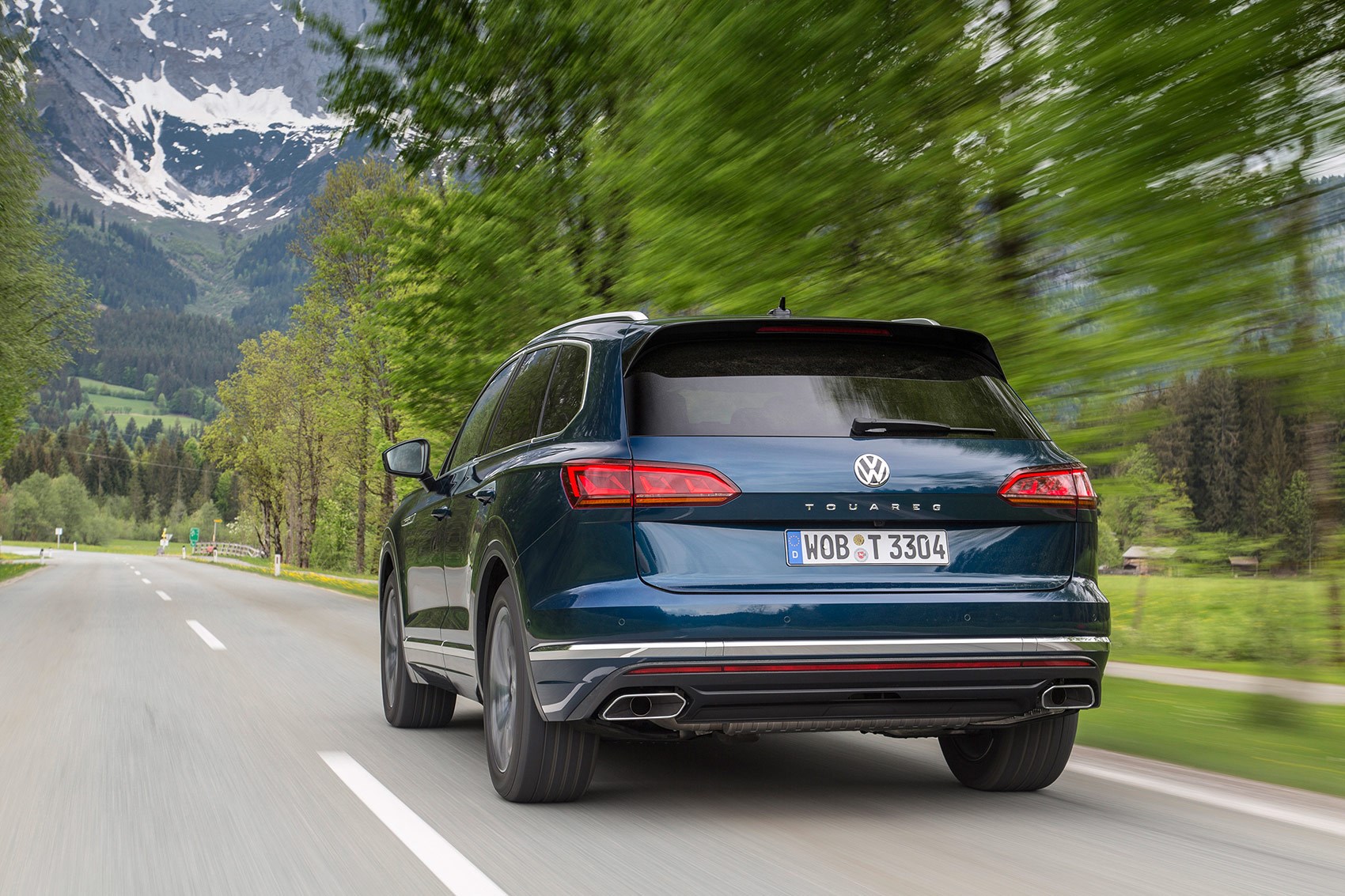 Vw Touareg 2018 >> Volkswagen Touareg Review Car Magazine Vw Touareg 2018 >> Volkswagen Touareg Review Car Magazine