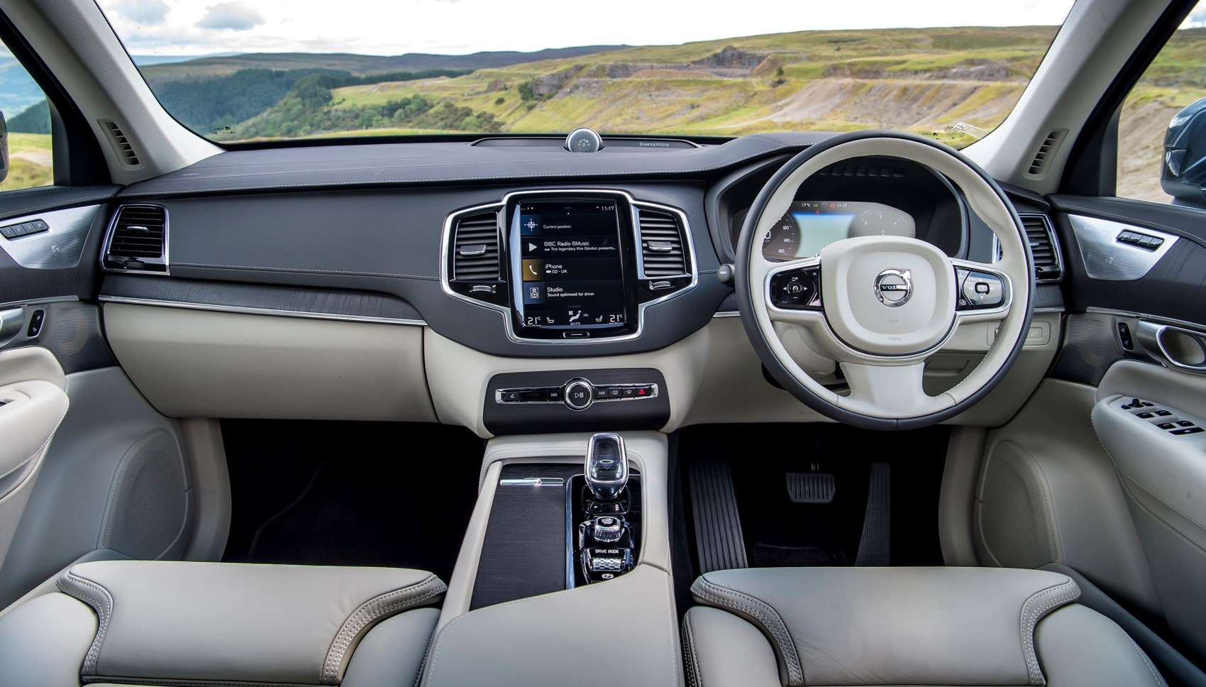 Volvo Xc90 2020 Review A Safe Pair Of Hands Car Magazine