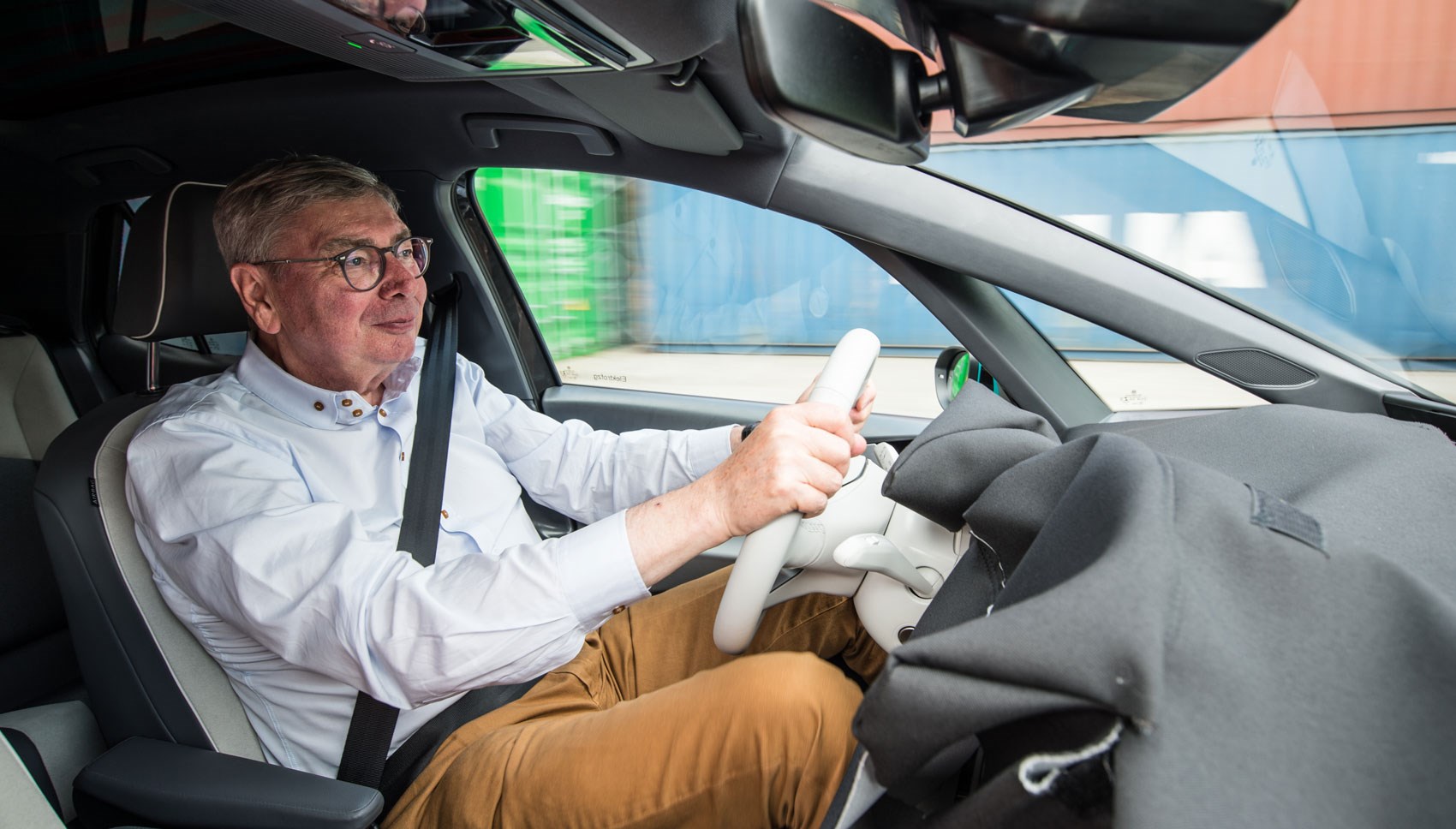 VW ID3 Georg driving