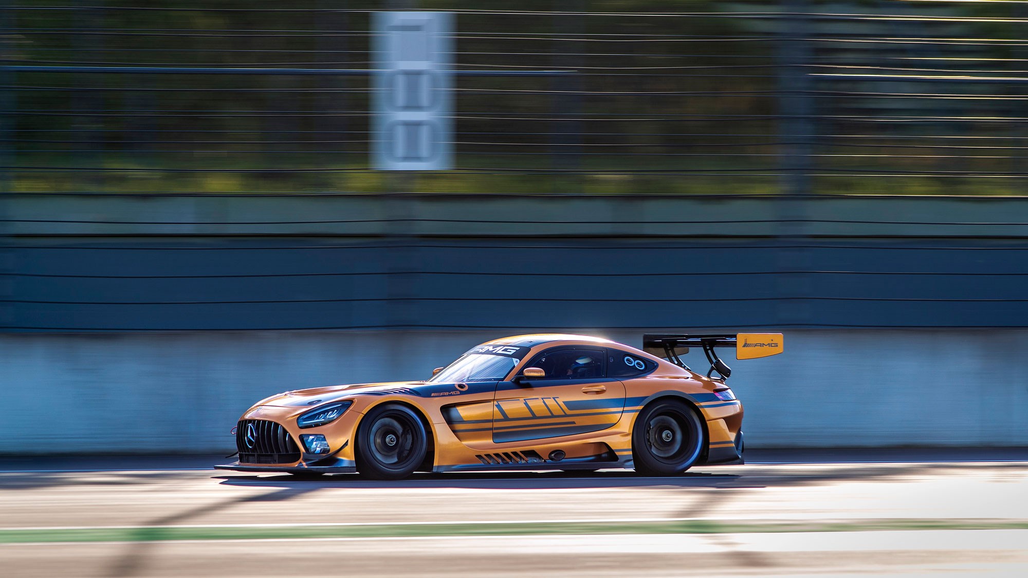 Mercedes-amg Gt3 Review: Friendly Monster 