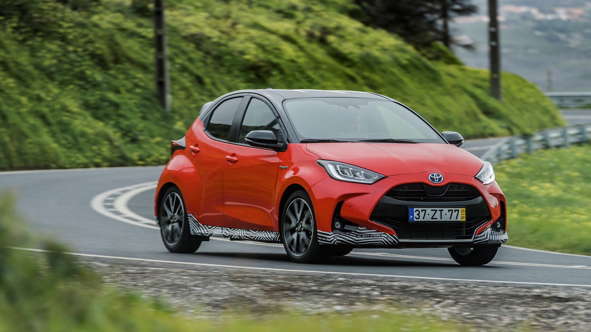 Toyota Yaris Hybrid 2020 handling Toyota Yaris Hybrid 2020 handling