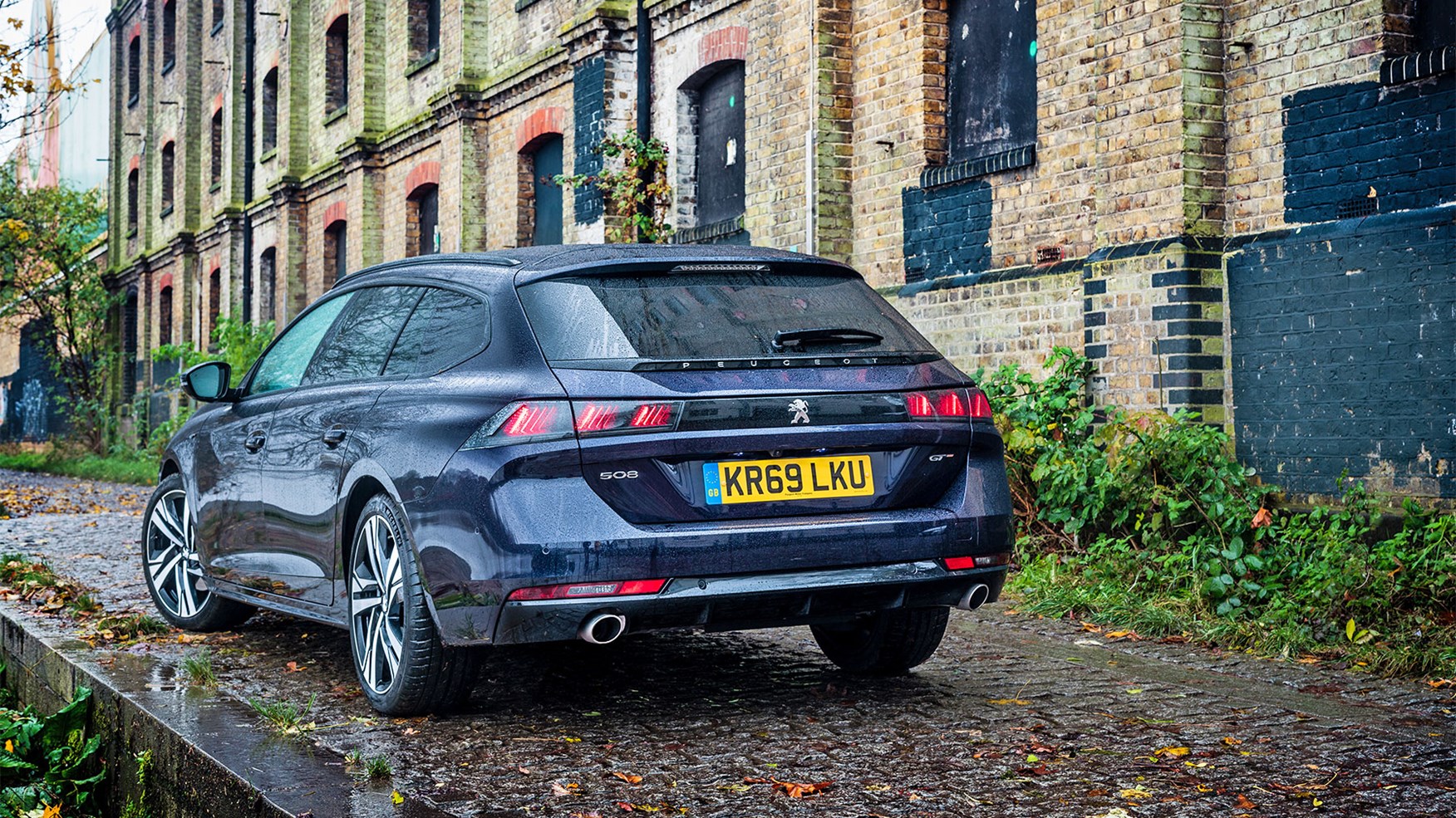 Peugeot 508 Sw Estate Long Term Test Review Car Magazine