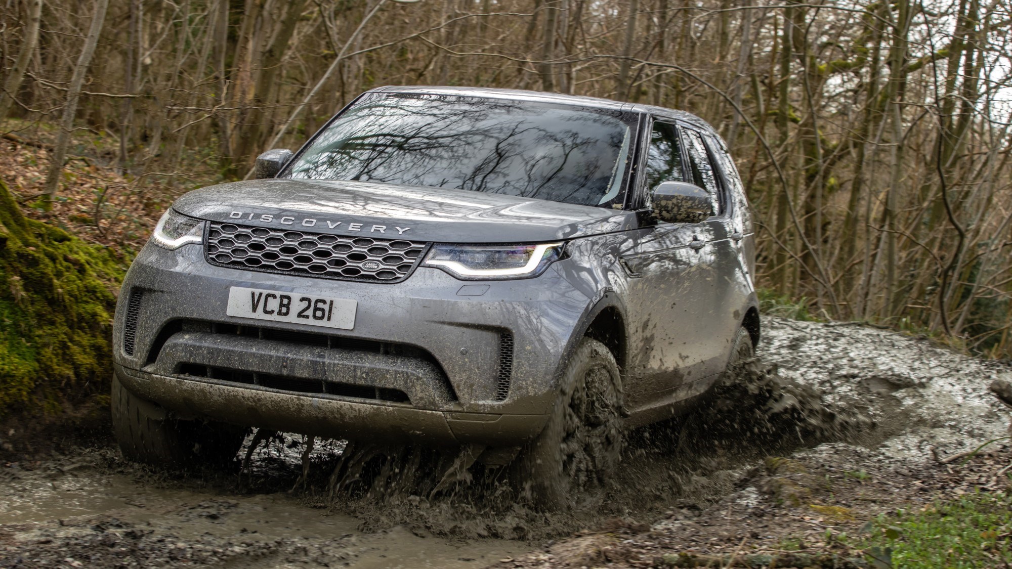 2021 Land Rover Discovery off-road 2021 Land Rover Discovery off-road