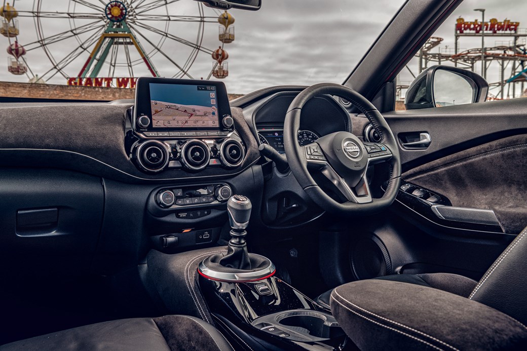 juke interior