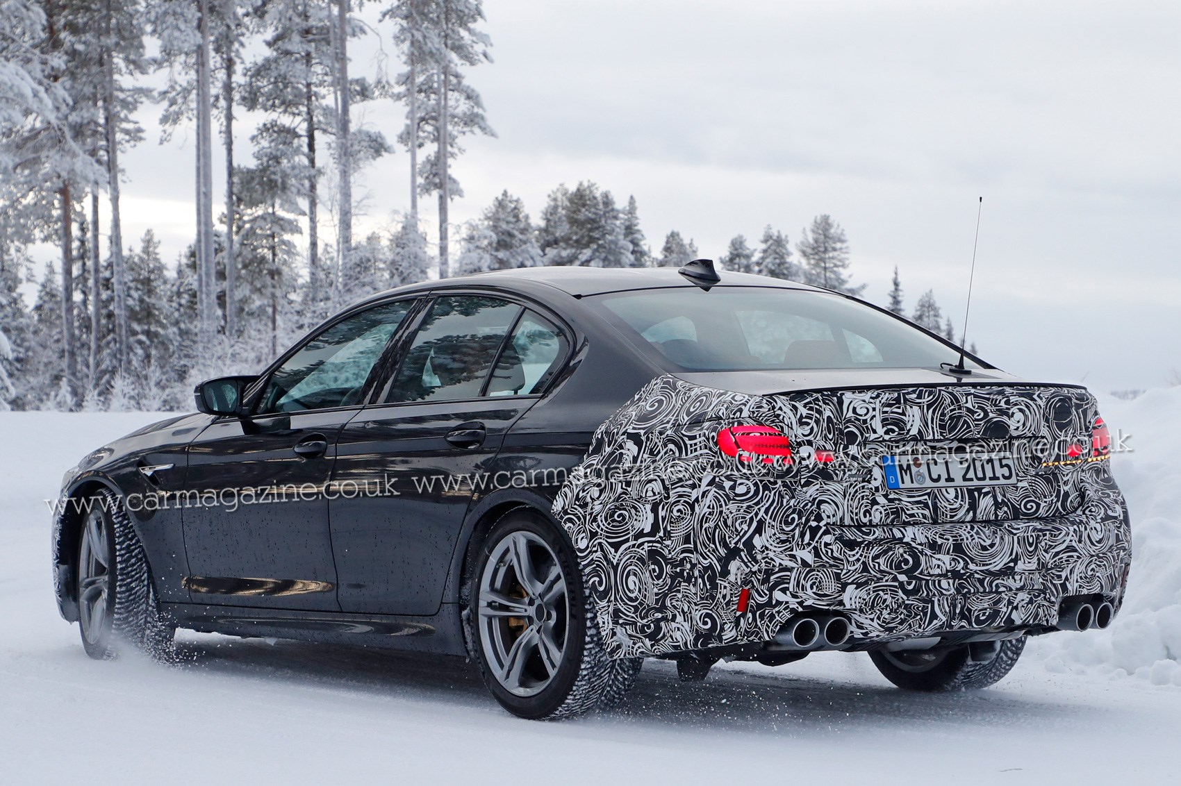 An exterior picture of the 2023 BMW M5