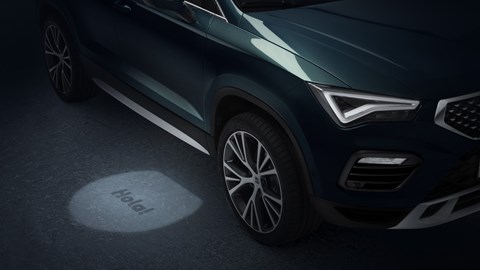 2020 SEAT Ateca - puddle light