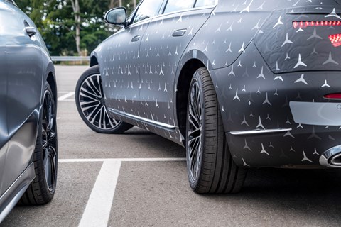 S-Class rear wheel steering