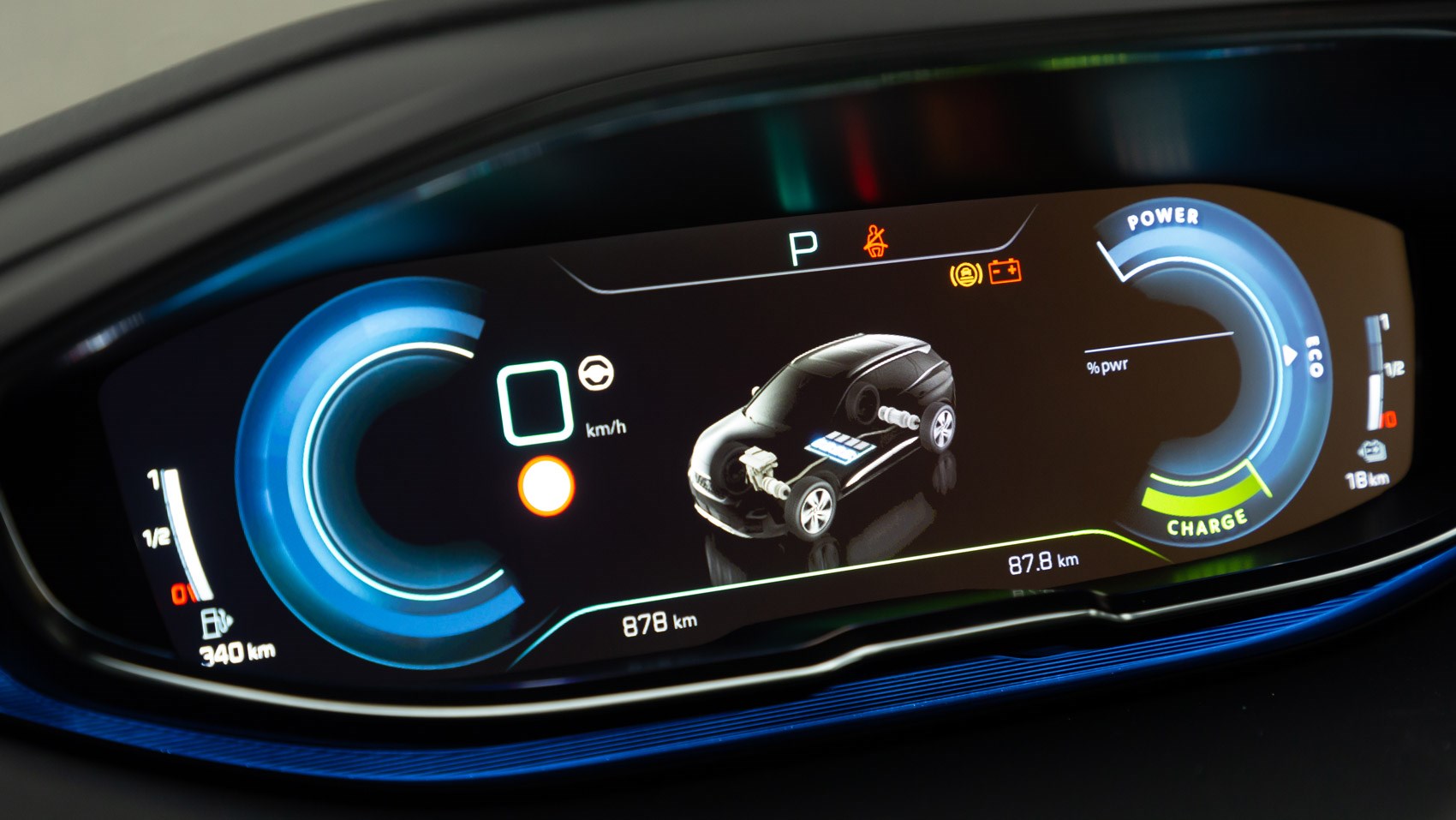 3008 hybrid dials