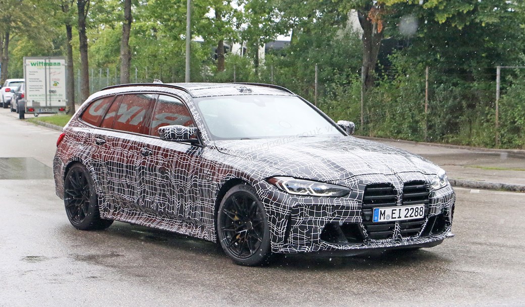 BMW M3 Touring spy photos