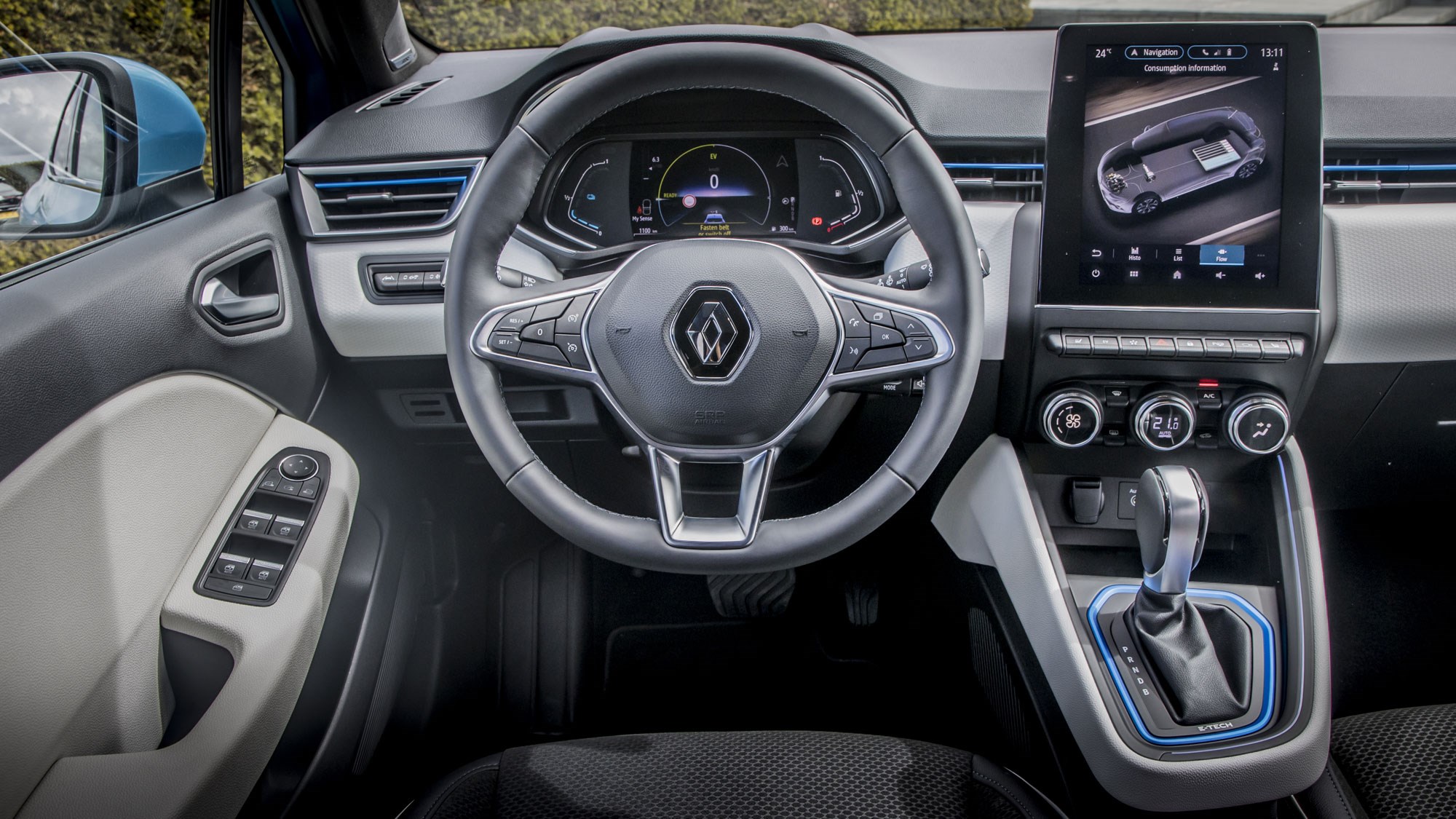 Renault Clio E-Tech hybrid review | CAR Magazine