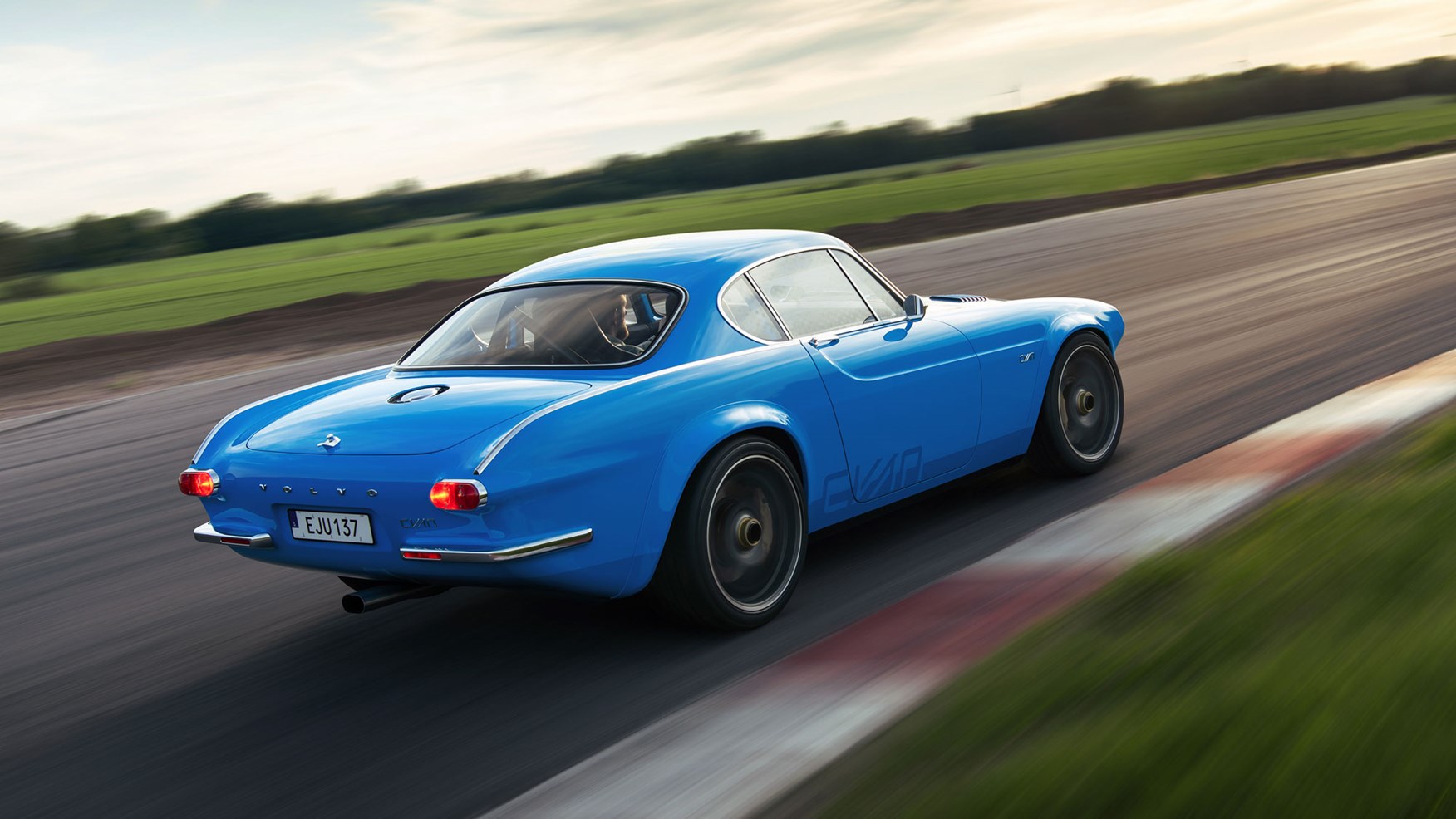 Volvo P1800 Cyan full details and spec | CAR Magazine