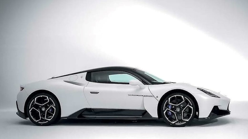 maseratimc20side.jpg