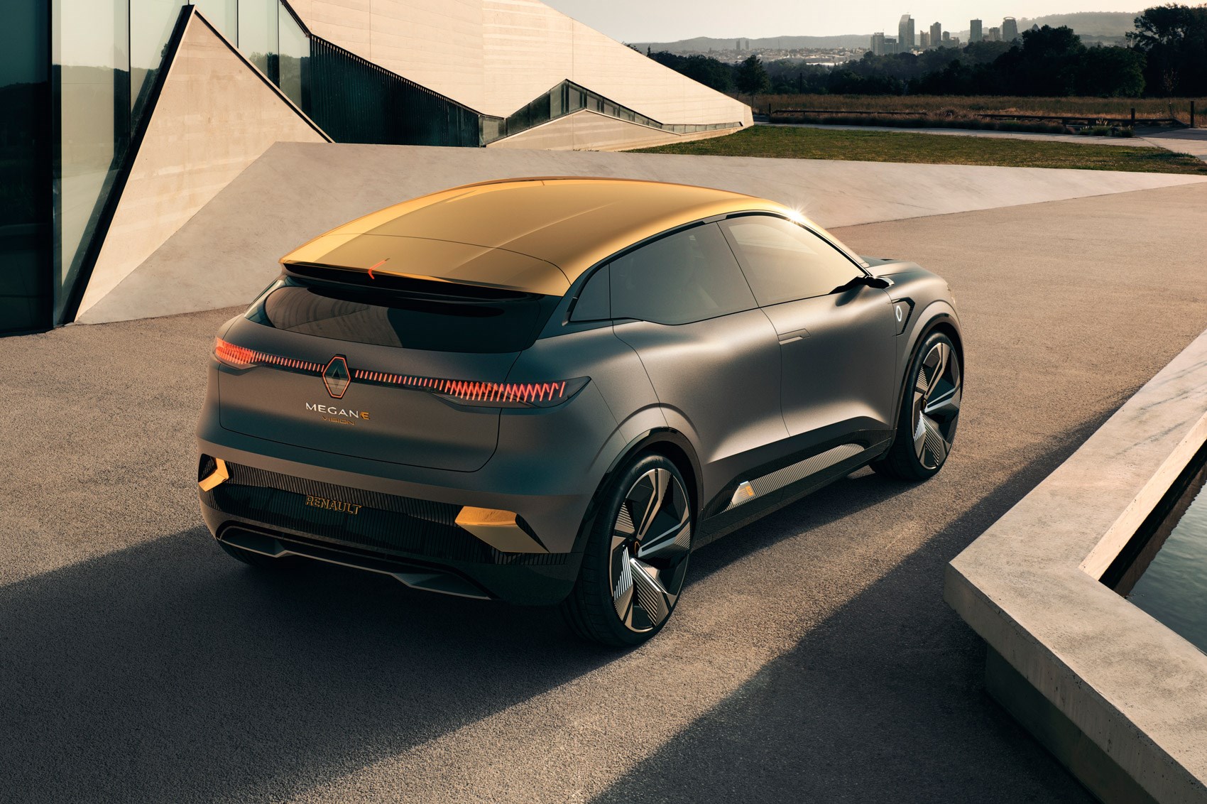 Renault Megane eVision concept previews new EV for 2021