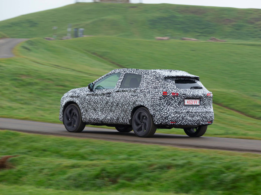 2021 Nissan Qashqai rear camouflage