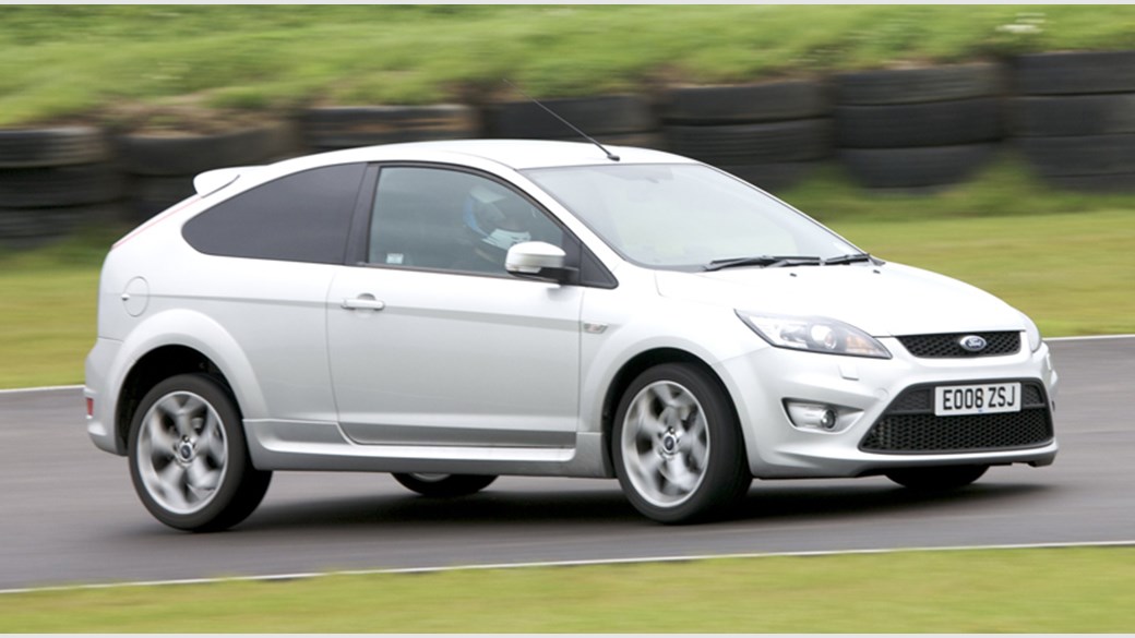 2008 ford focus se review