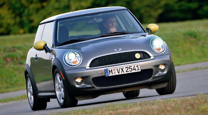 Mini E (2008) electric CAR review: the battery-powered ...