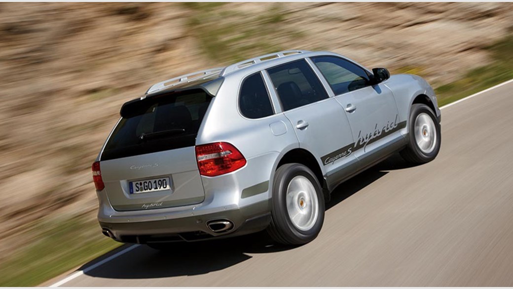 2010 Porsche Cayenne S porschecayennehybridphoto1 - 2010 Porsche Cayenne S