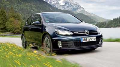 VW Golf GTD (2009) review