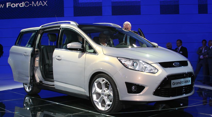 Ford Grand C Max At 09 Frankfurt Motor Show Car Magazine