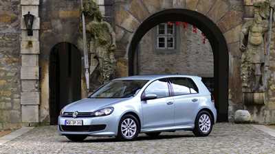 VW Golf Bluemotion 1.6 TDI (2010) CAR review 