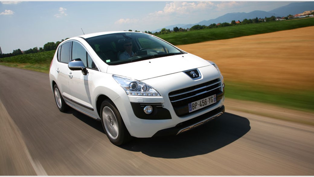 Peugeot 3008 Hybrid4 (2011) review | CAR Magazine Peugeot 3008 Hybrid4 (2011) review | CAR Magazine