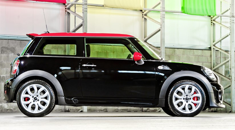 Used Cars How To Buy A Second Hand Mini Cooper S Jcw 06 12 Car Magazine