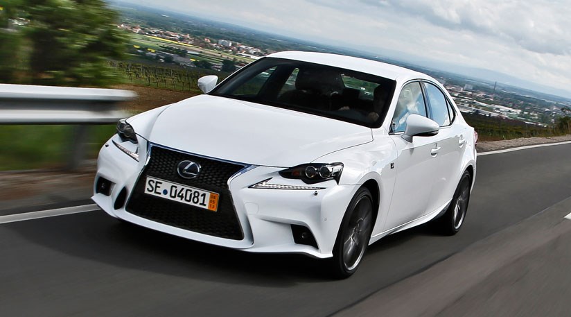 Lexus IS 300h F-sport (2013) review | CAR Magazine