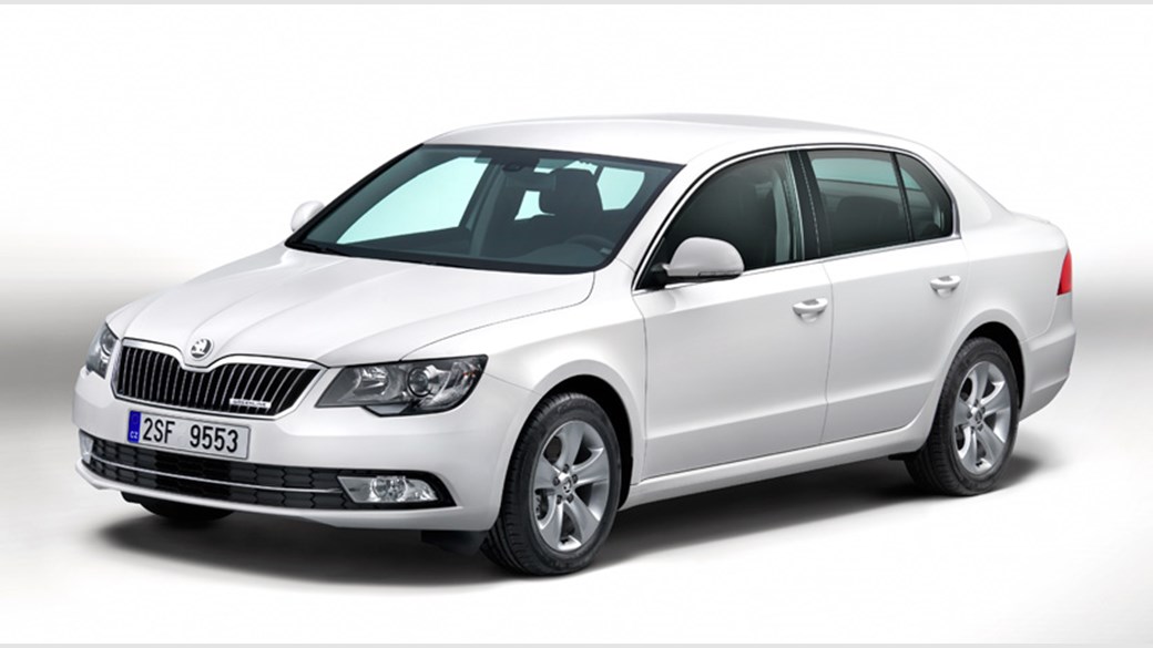 Skoda Superb Se Greenline 1 6 Tdi 2017 Review Car Magazine Skoda Superb Se Greenline 1 6 Tdi 2017 Review