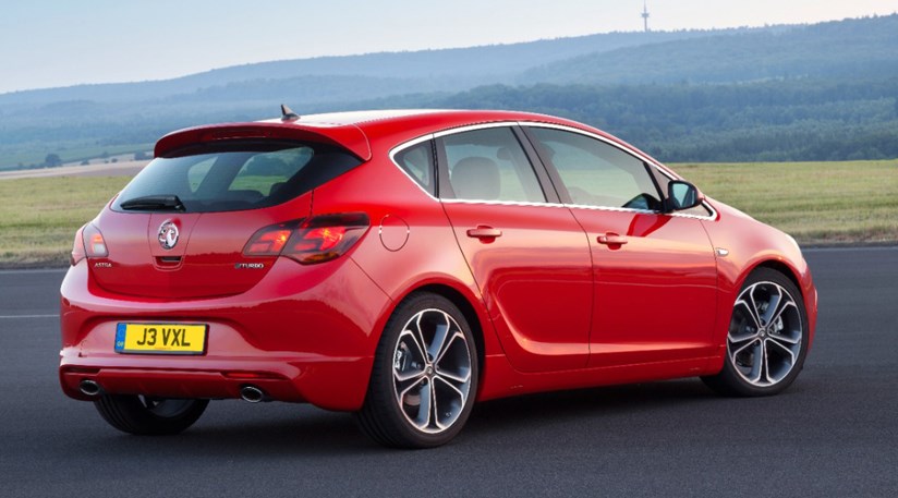 Vauxhall Astra Biturbo 2 0 14 Review Car Magazine