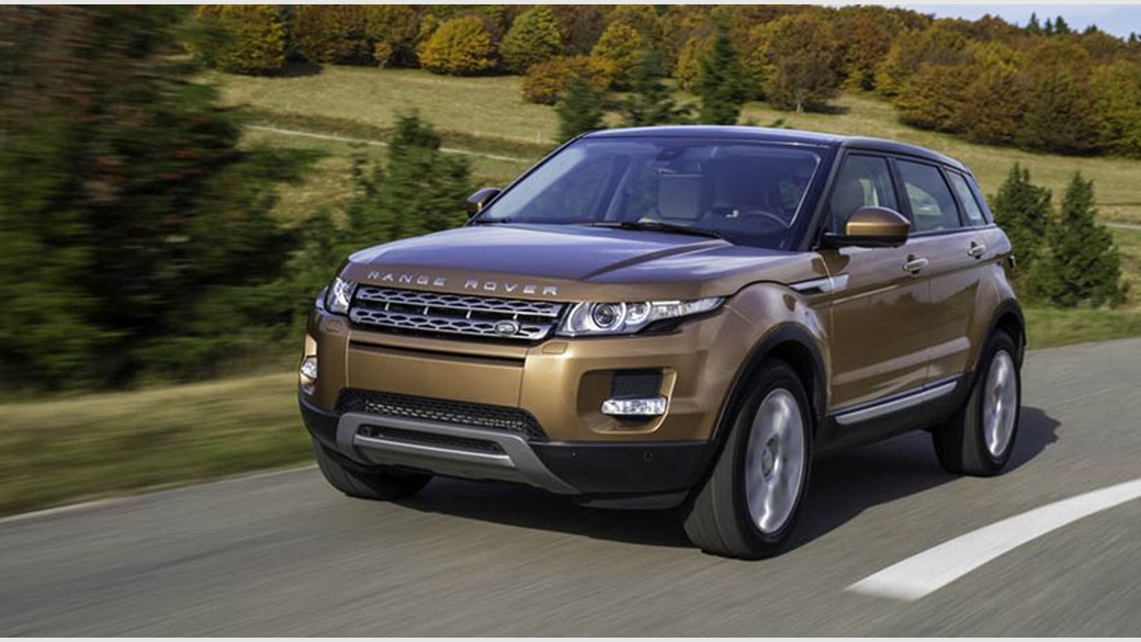 Range Rover Evoque Sd4 Dynamic Lux 2017 Review Car Magazine Range Rover Evoque Sd4 Dynamic Lux 2017 Review