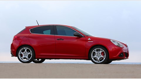 Alfa Romeo Giulietta Quadrifoglio Verde 2014 Review