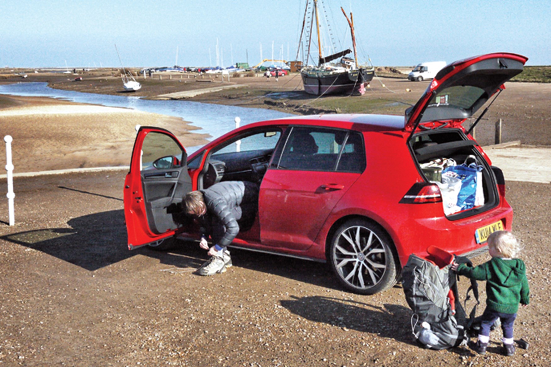 vw polo boot space pram